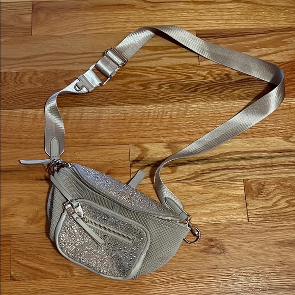Steve Madden crossbody - Picture 3 of 12